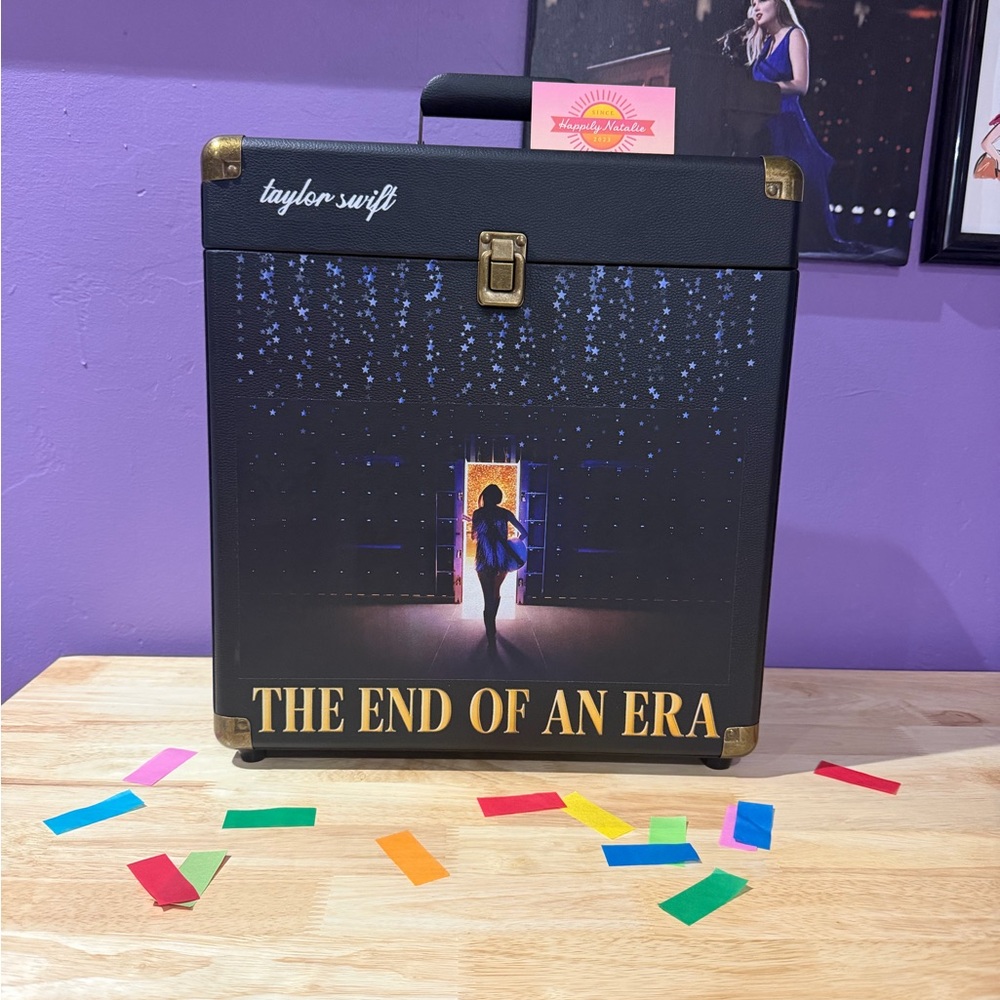 Taylor Swift Fanmade End of an Era Vinyl Storage Case